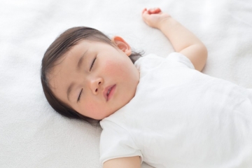 What Is Healthy Sleep For My Baby?